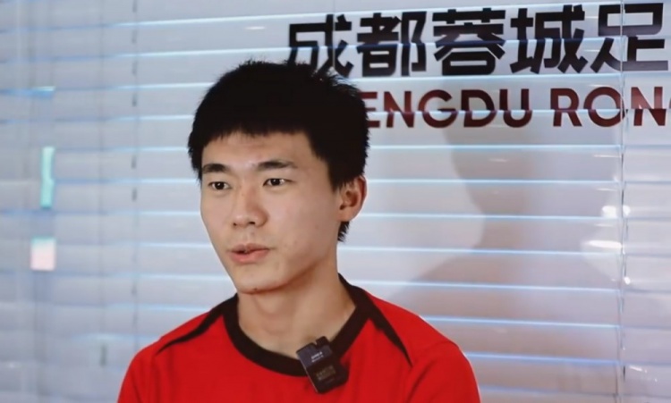胡荷韬：入选国家队就是最好的鼓励，对留洋有期待想把自己做好